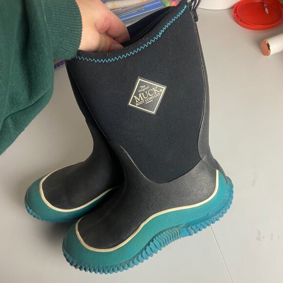 Muck Boots Boys Size 2 Hale Boot Black Teal Outdoor Waterproof Winter - Picture 4 of 6